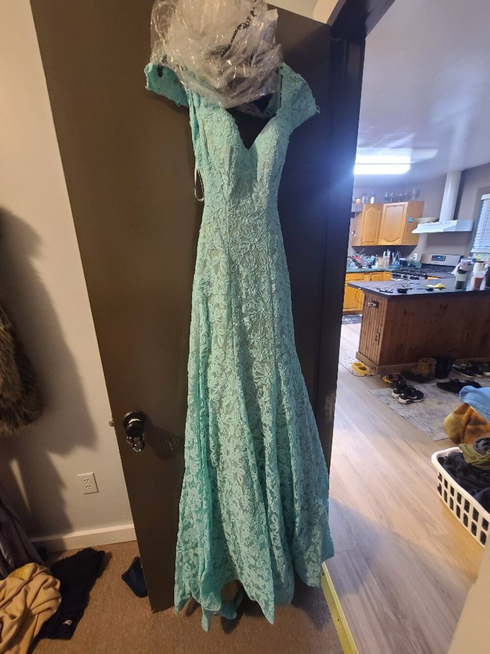 Light mint prom dress